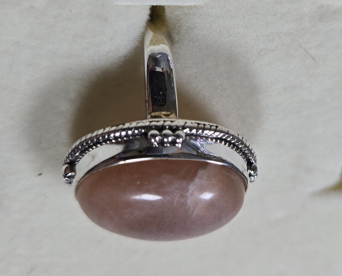 Size 5 Peach Moonstone
